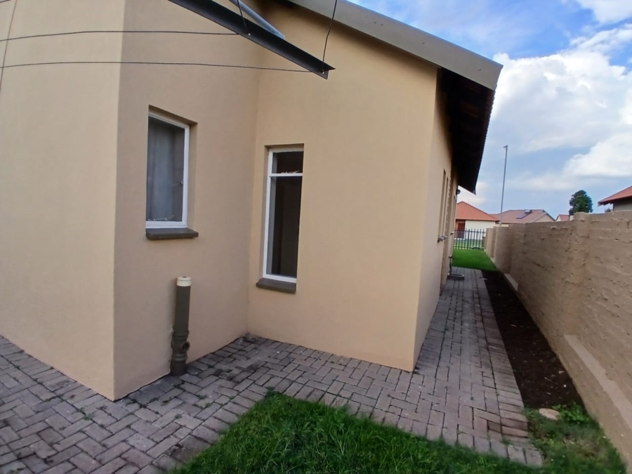 3 Bedroom Property for Sale in Waterkloof Hill Estate North West